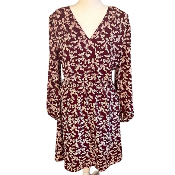 Ann Taylor Floral Dress - Picture 1 of 2